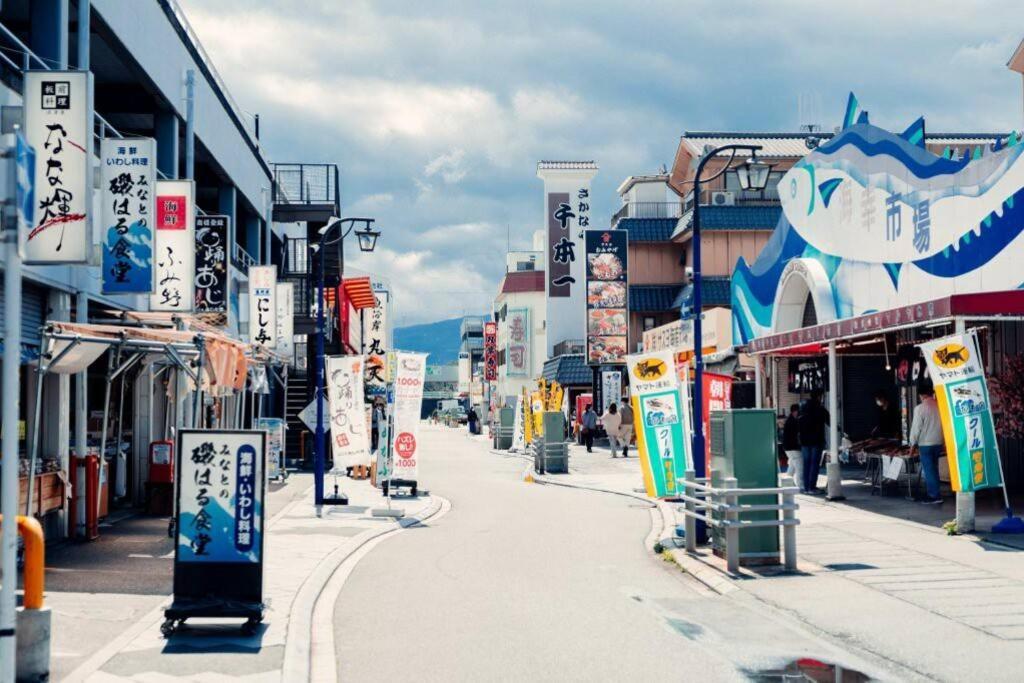 御浜岬の至福を一身に味わう 一軒家貸切宿で贅沢なバーベキューを楽しみながら夕陽に染まる戸田湾の美しさを満喫 Numazu Ngoại thất bức ảnh